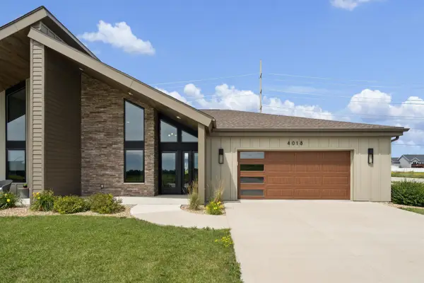 4018 Keagles Crossing, Cedar Falls, IA 50613