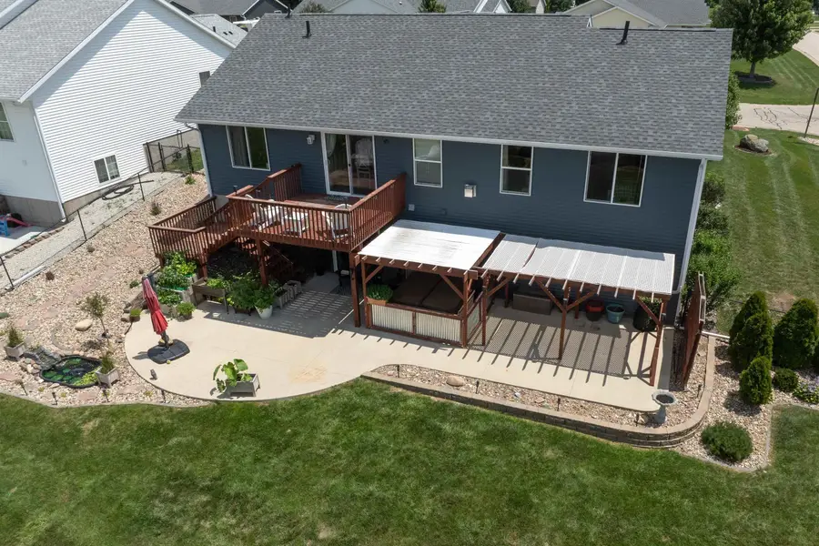 609 Endeavor Avenue, Urbana, IA 52345 - Image #3