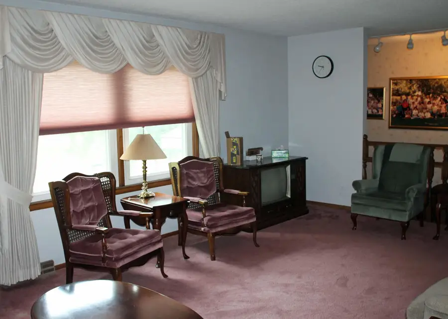 602 E Sunrise Street, New Hampton, IA 50659 - Image #3