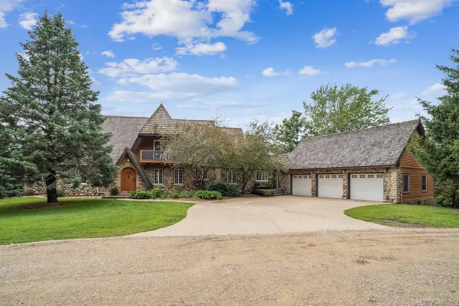 32350 Honeytree Lane, New Hartford, IA 50660 - Image #2