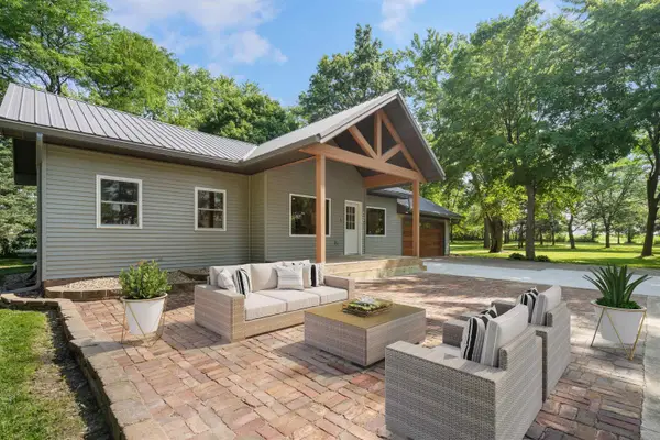 1636 Jepsen Road, Cedar Falls, IA 50613