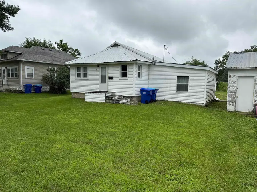 115 SW 10th Avenue, Oelwein, IA 50662 - Image #2