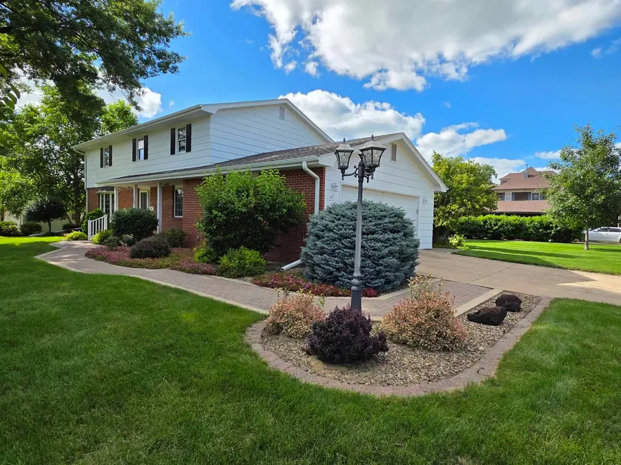 501 W Hamilton Street, New Hampton, IA 50659 - Image #2