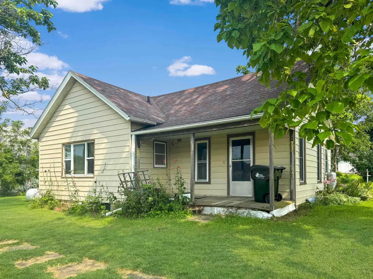 211 2nd Street, Clutier, IA 52217 - Image #1