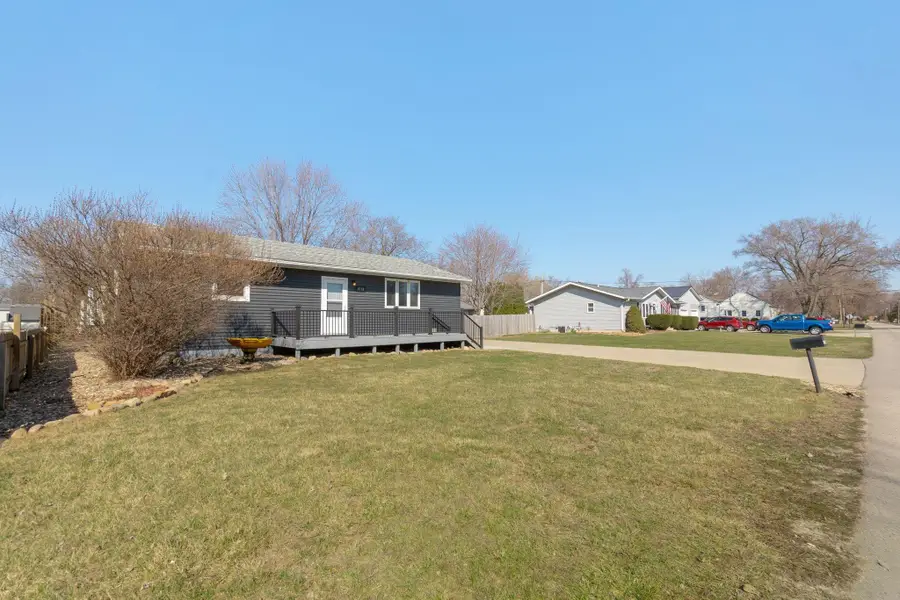 1018 Fox Avenue, Evansdale, IA 50707 - Image #3