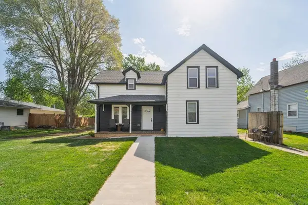 602 S Iowa St Street, Charles City, IA 50616