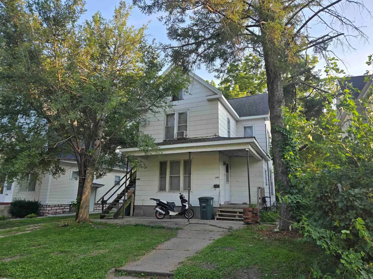 206 Randolph Street, Waterloo, IA 50701 - Image #1
