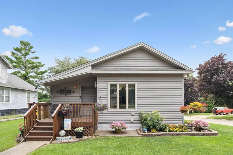 100 7th Ave Se, Oelwein, IA 50662 - Image #2