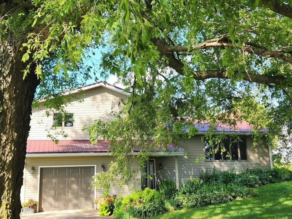 12972 120th Street, Sheffield, IA 50475 - Image #1