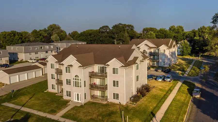 611-619 Johnson Avenue, Waterloo, IA 50702 - Image #3