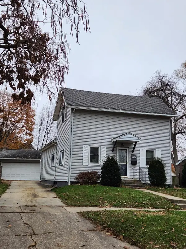306 S Johnson, Charles City, IA 50616