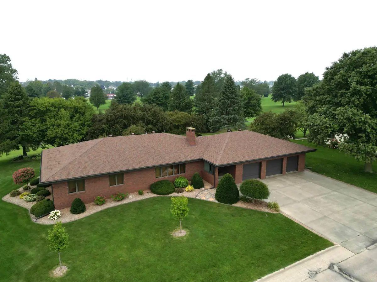 525 SE 4th Street, Waukon, IA 52172 - Image #1