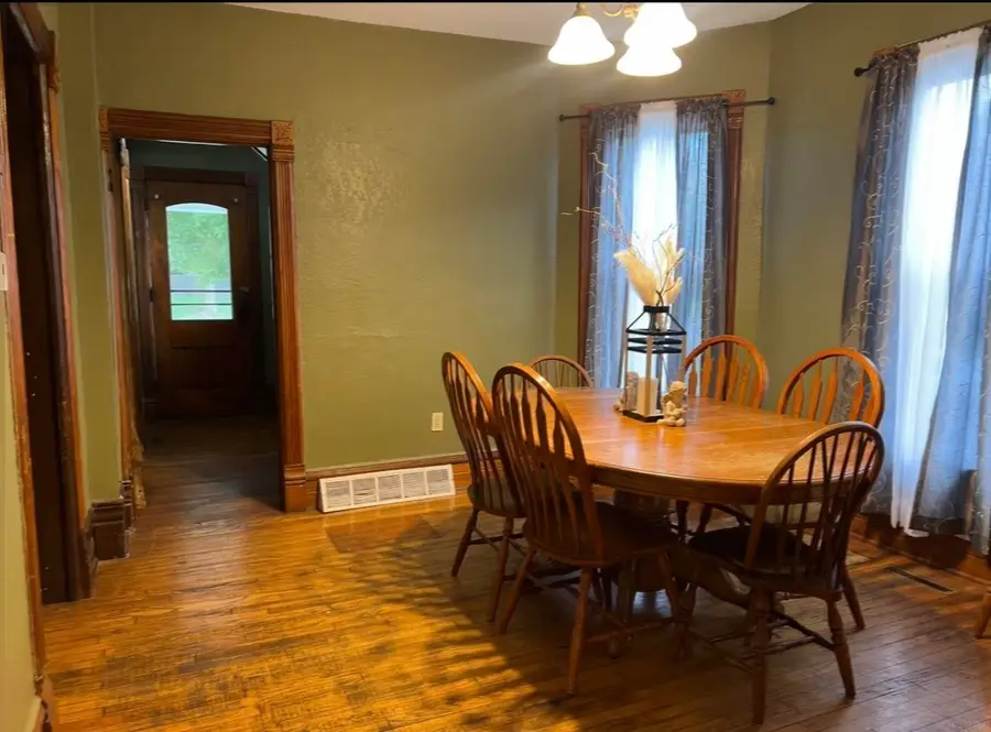 514 S Main Street, Fayette, IA 52142 - Image #2