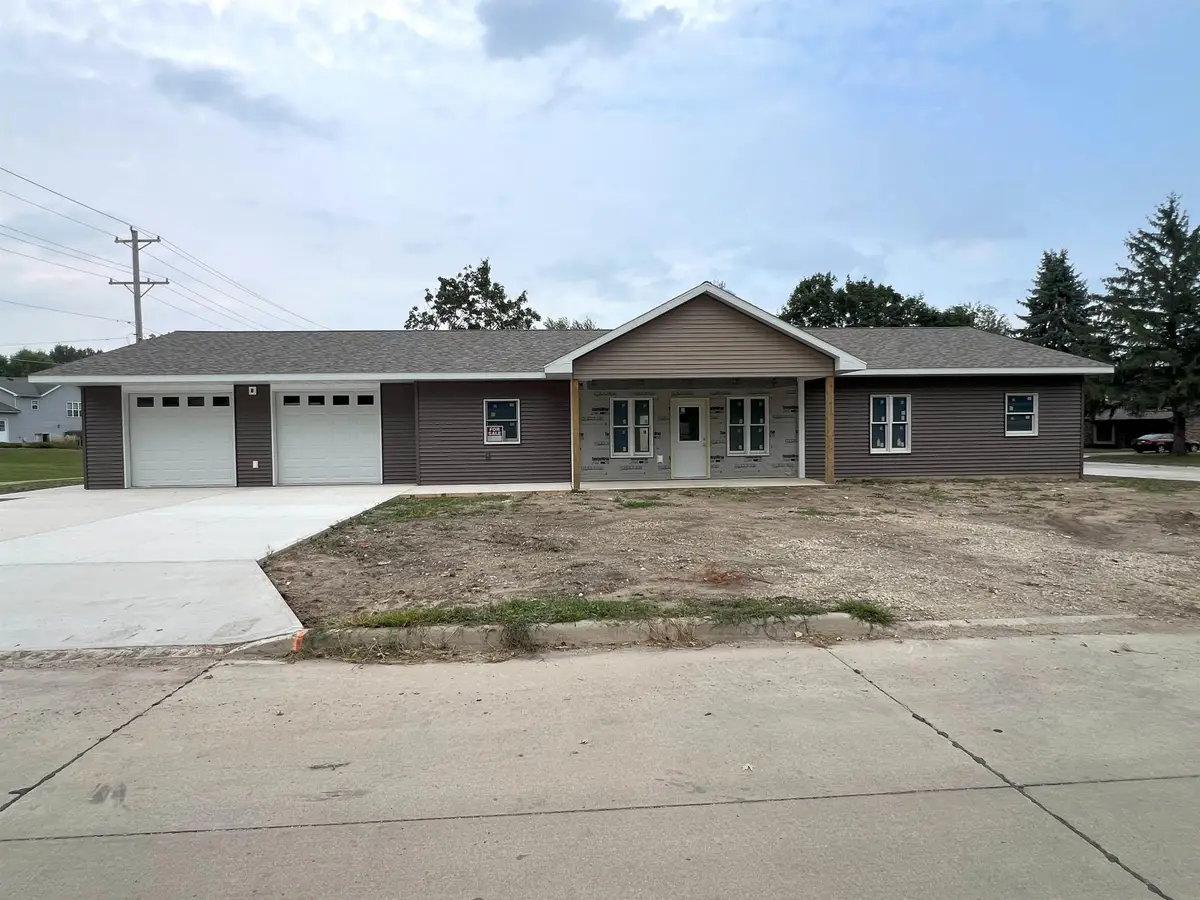 506 S 3rd St, Osage, IA 50461 - Image #1