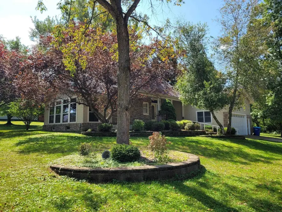 1108 3rd St. Ne, Oelwein, IA 50662 - Image #2