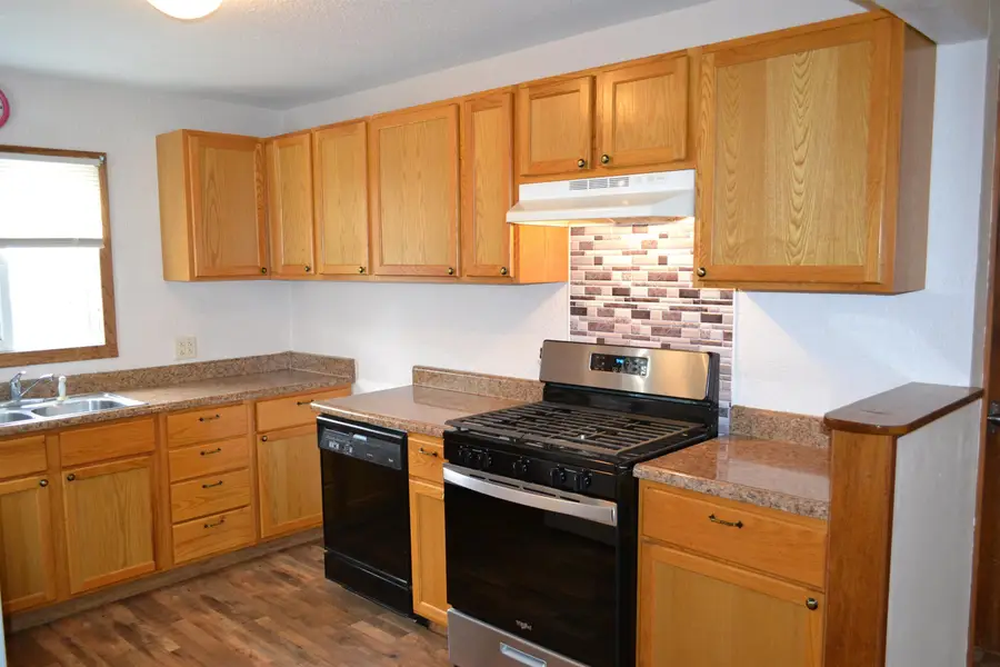 511 Lincoln Street, Gladbrook, IA 50635 - Image #3