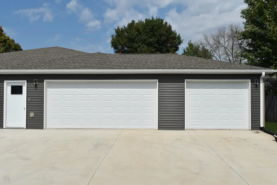 326 Walnut Street, Osage, IA 50461 - Image #3