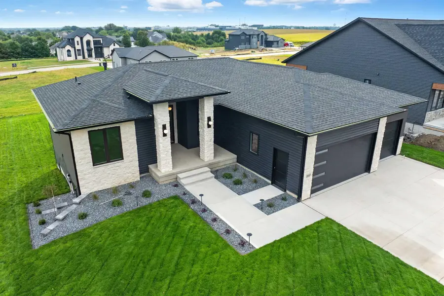 1818 Yale Parkway Parkway, Cedar Falls, IA 50613 - Image #3