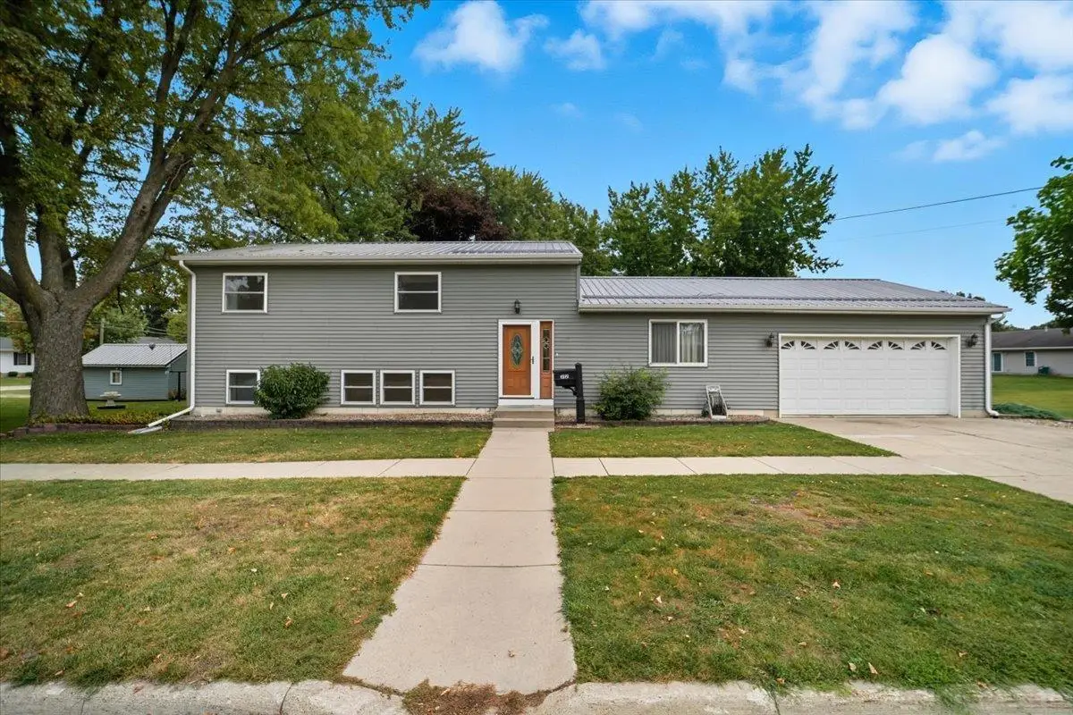 312 NE 7th Avenue, Independence, IA 50644 - Image #1