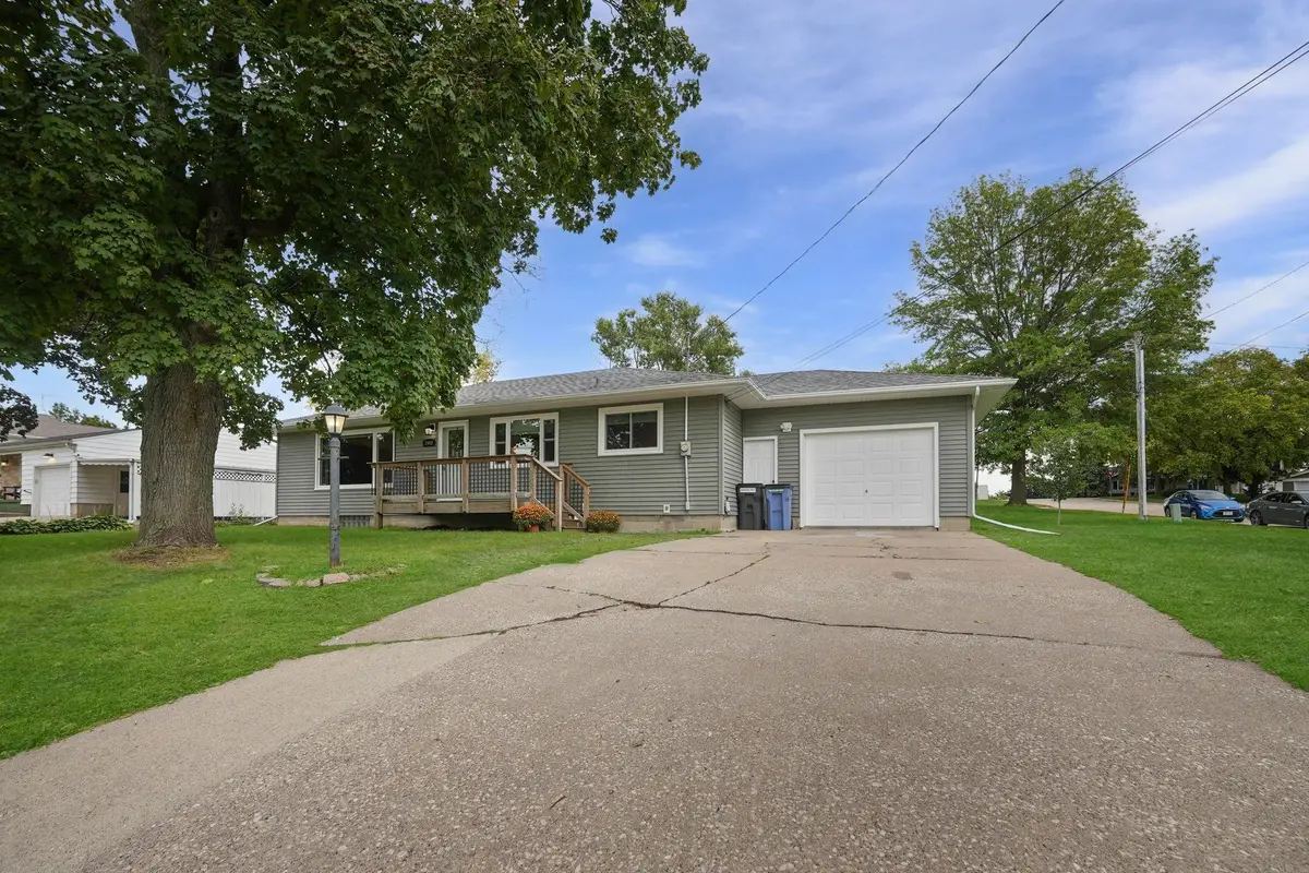 1908 5th Street, Gilbertville, IA 50634 - #1