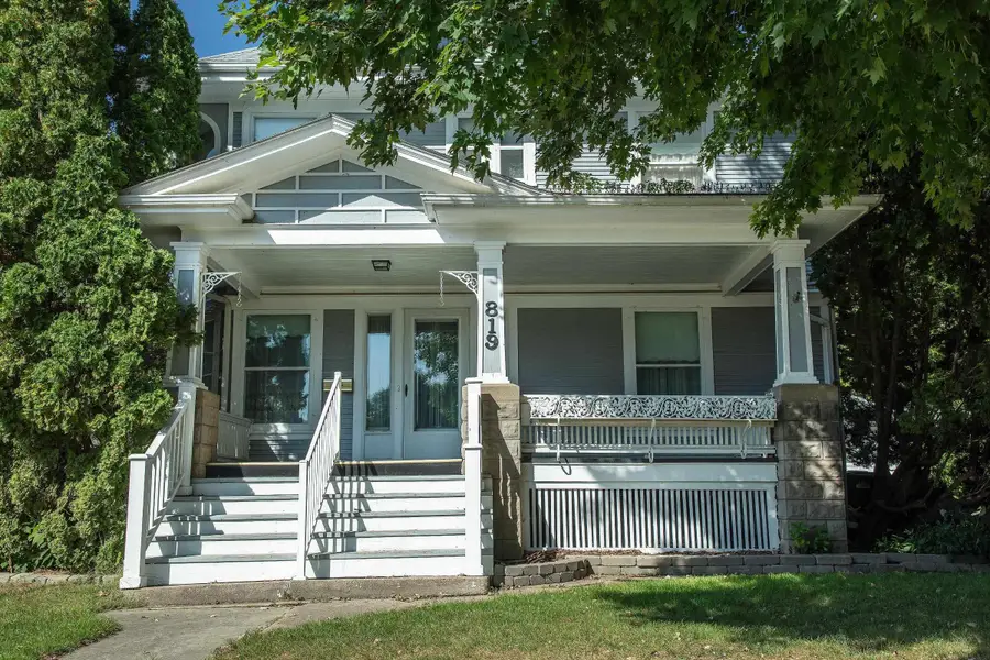 819 E Bremer, Waverly, IA 50677 - Image #2