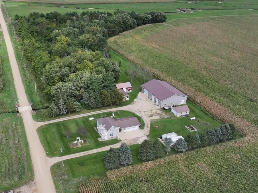 1744 Quinlan Avenue, Lawler, IA 52154 - Image #3