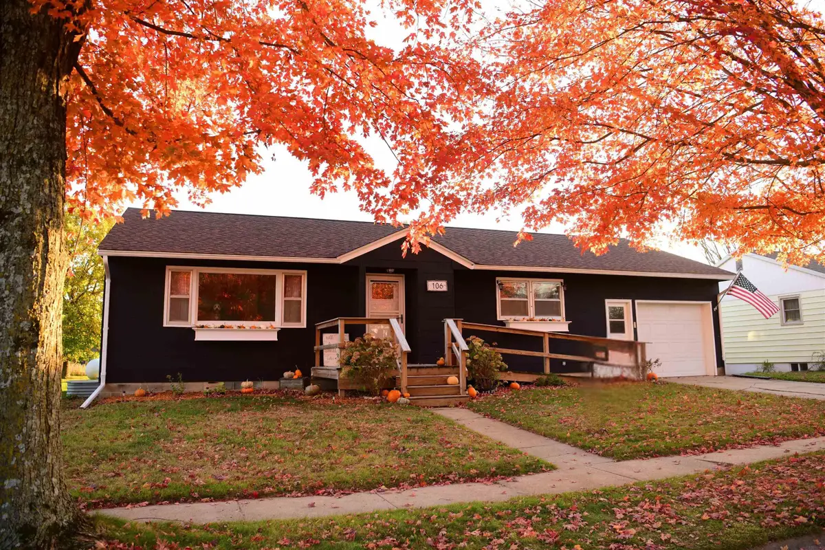 106 School Street, Spillville, IA 52168 - Image #1