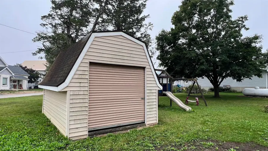 306 N Brush Street, Lawler, IA 52154 - Image #3