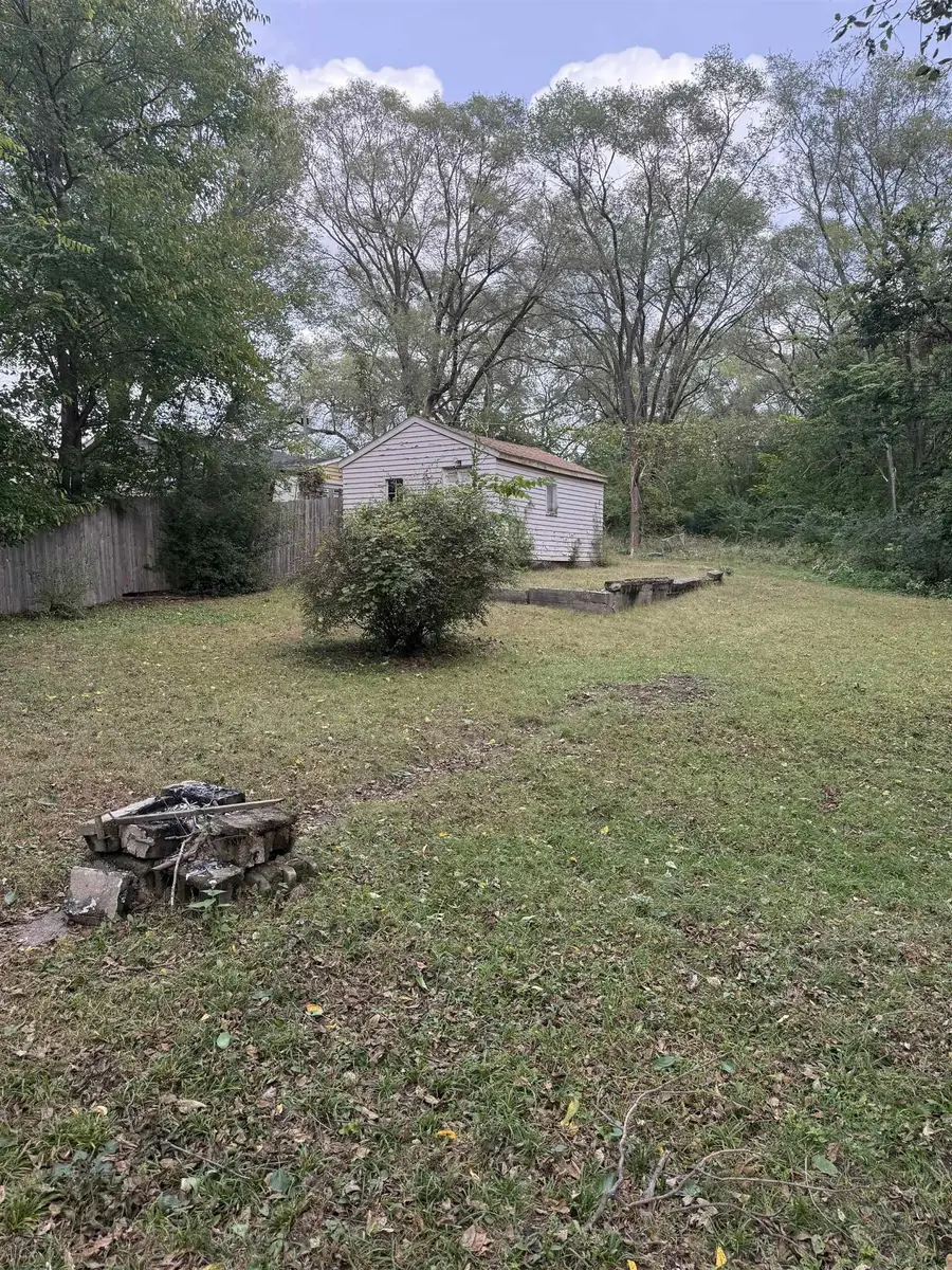 1002 Mobile Street, Waterloo, IA 50703 - Image #3