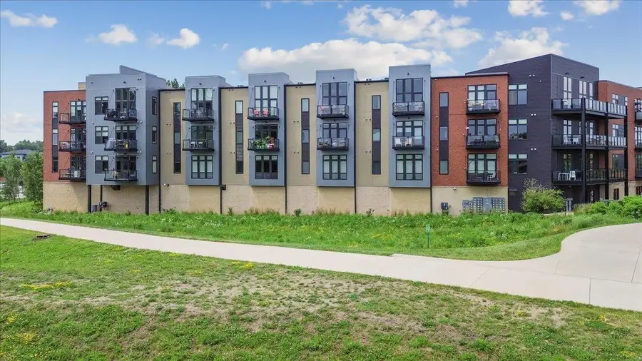 250 State Street #212, Cedar Falls, IA 50613 - Image #2
