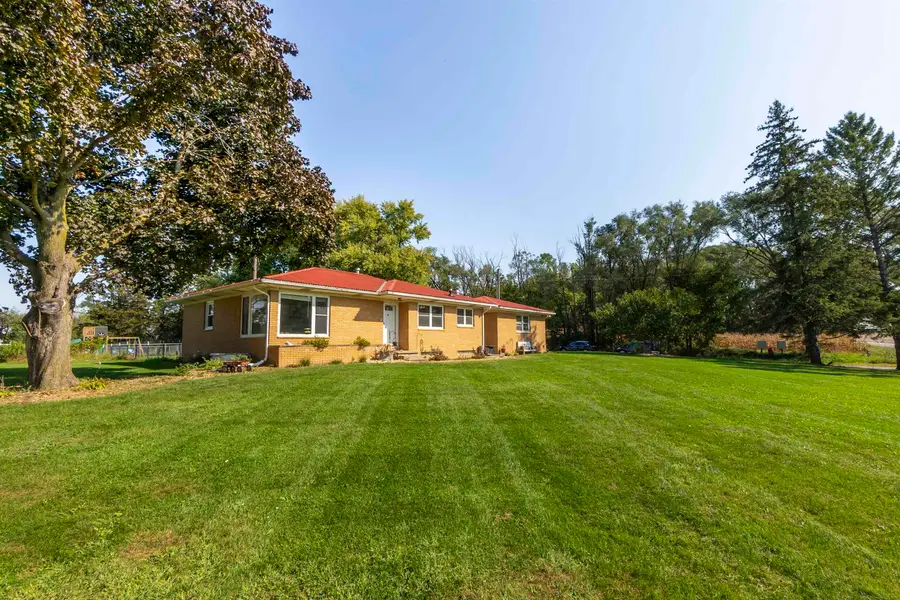 965 E Donald Street, Waterloo, IA 50703 - Image #2