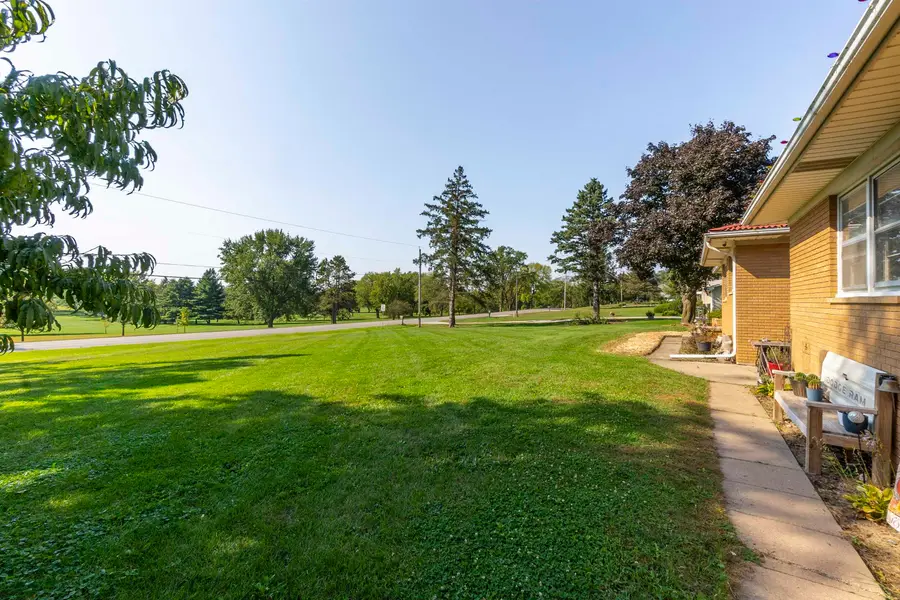 965 E Donald Street, Waterloo, IA 50703 - Image #3