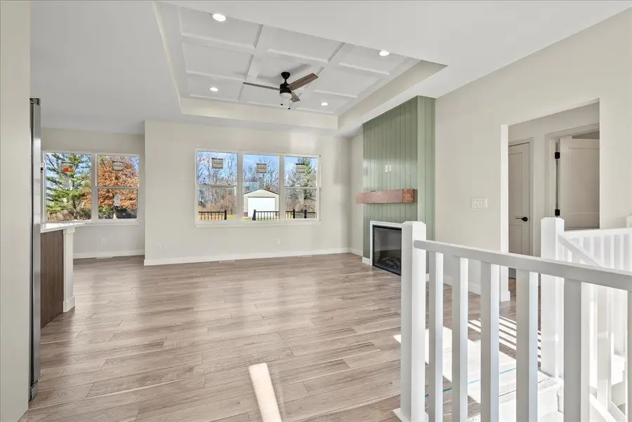 3921 Broomfield Drive, Cedar Falls, IA 50613 - Image #3