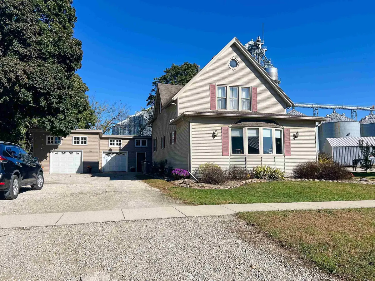 213 W Main Street, Hawkeye, IA 52147 - Image #1