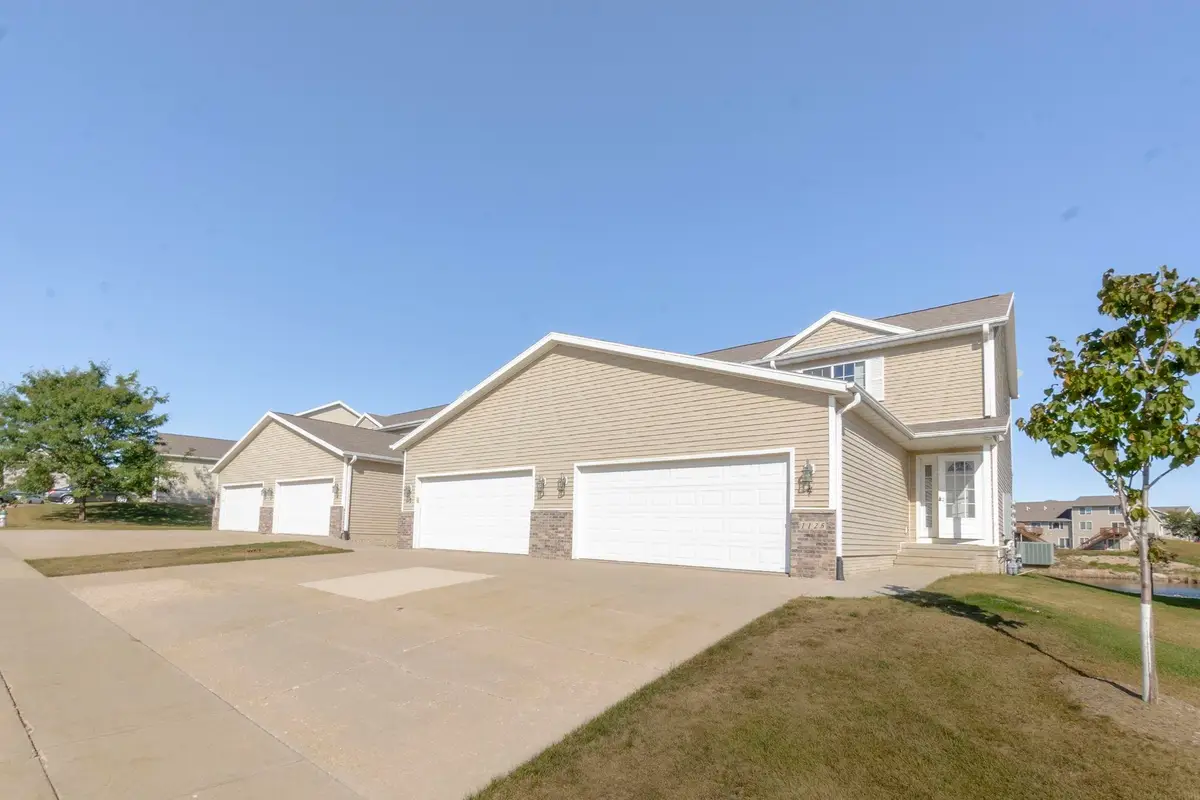 1125 Amelia Drive #4, Cedar Falls, IA 50613 - Image #1