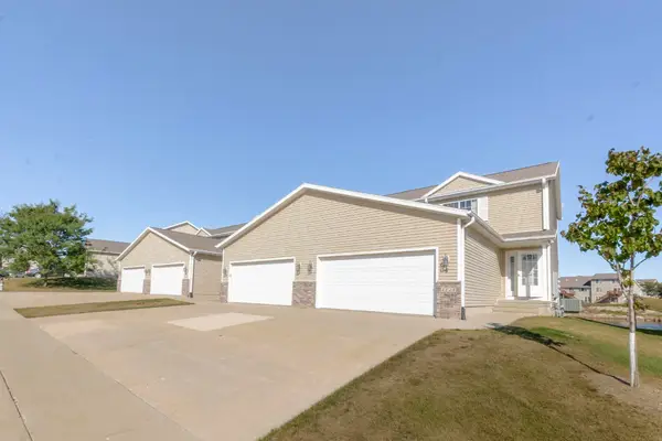 1125 Amelia Drive #4, Cedar Falls, IA 50613