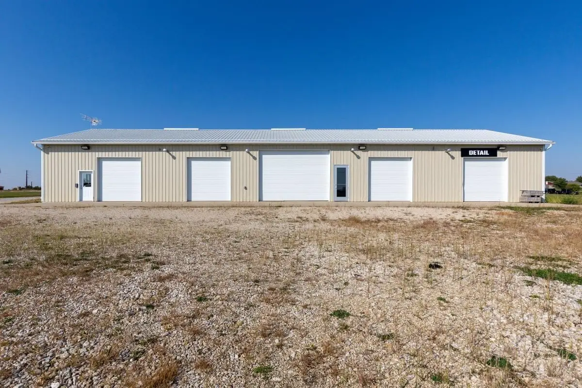 1002 Falcon, Parkersburg, IA 50665 - Image #1