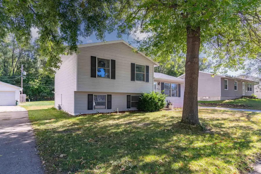 742 Cloverdale Ave Avenue, Waterloo, IA 50703 - Image #3