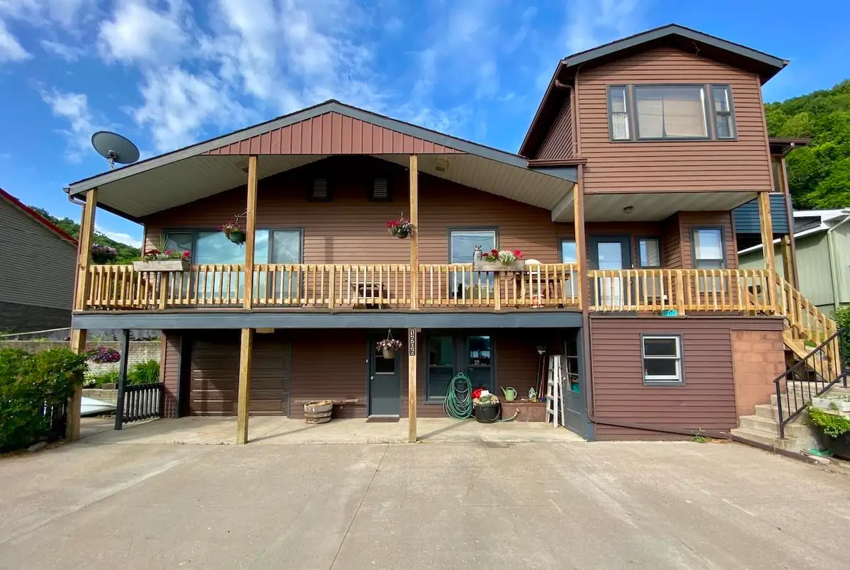 1906 Blue Heron Lane, Lansing, IA 52151 - Image #1