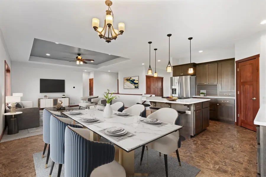 405 Tumbleweed Trail, Waverly, IA 50677 - Image #3