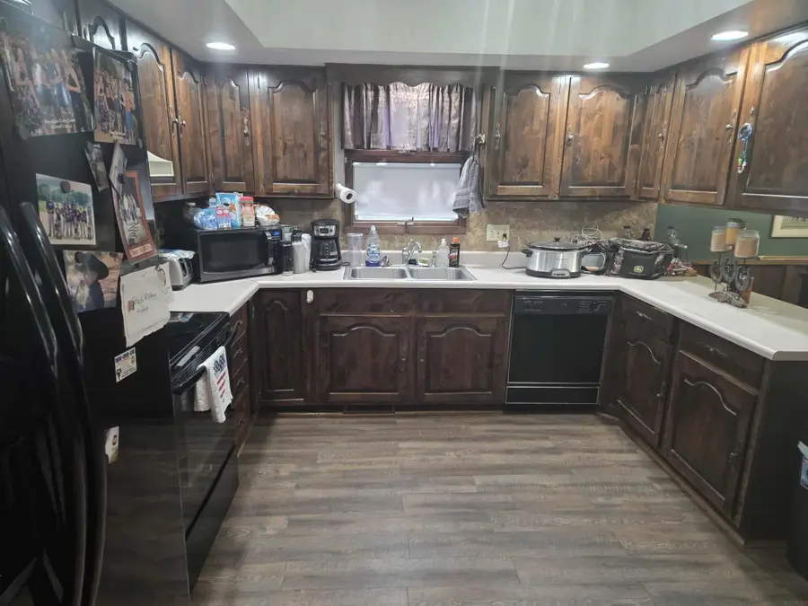 717 3rd Ave Ne, Oelwein, IA 50662 - Image #3