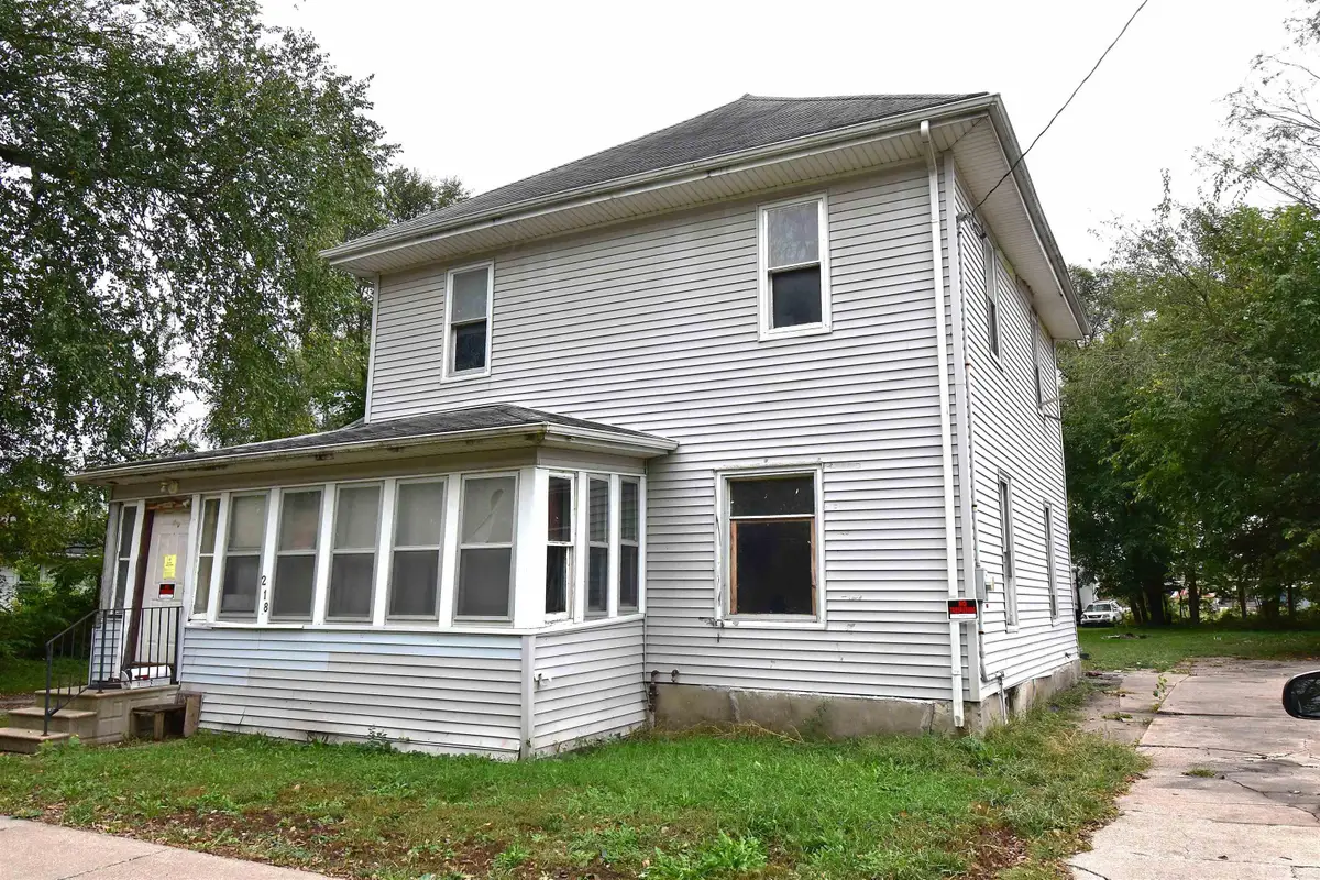 218 Sumner Street, Waterloo, IA 50703 - Image #1
