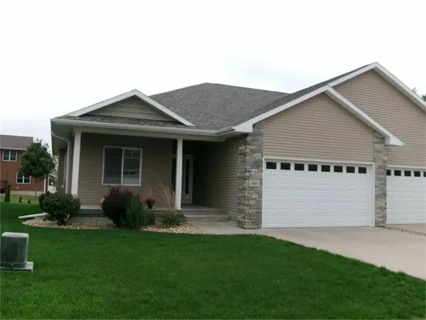 2907 W 3rd Street, Cedar Falls, IA 50613