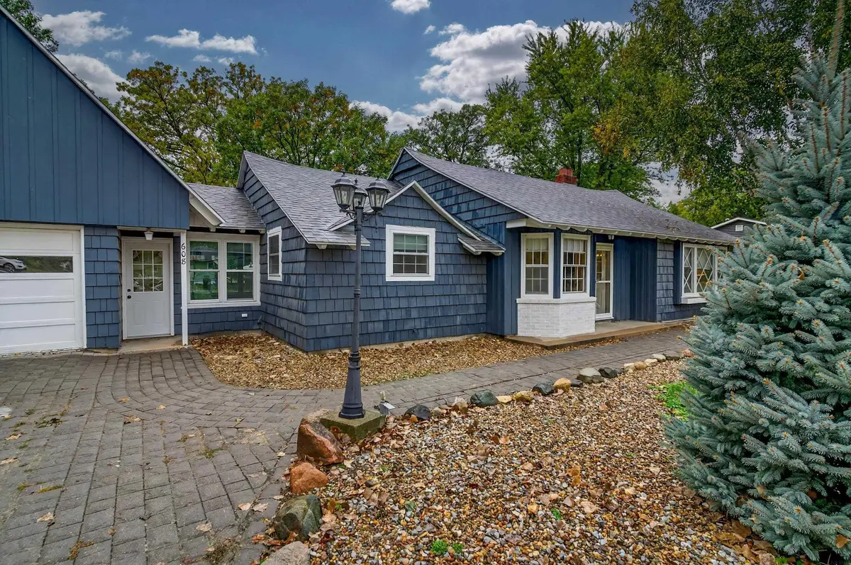 608 Baker Drive, Cedar Falls, IA 50613 - Image #1