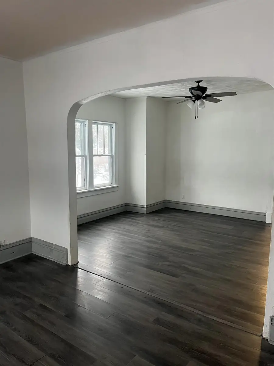 2421 E 4th Street, Waterloo, IA 50703 - Image #2