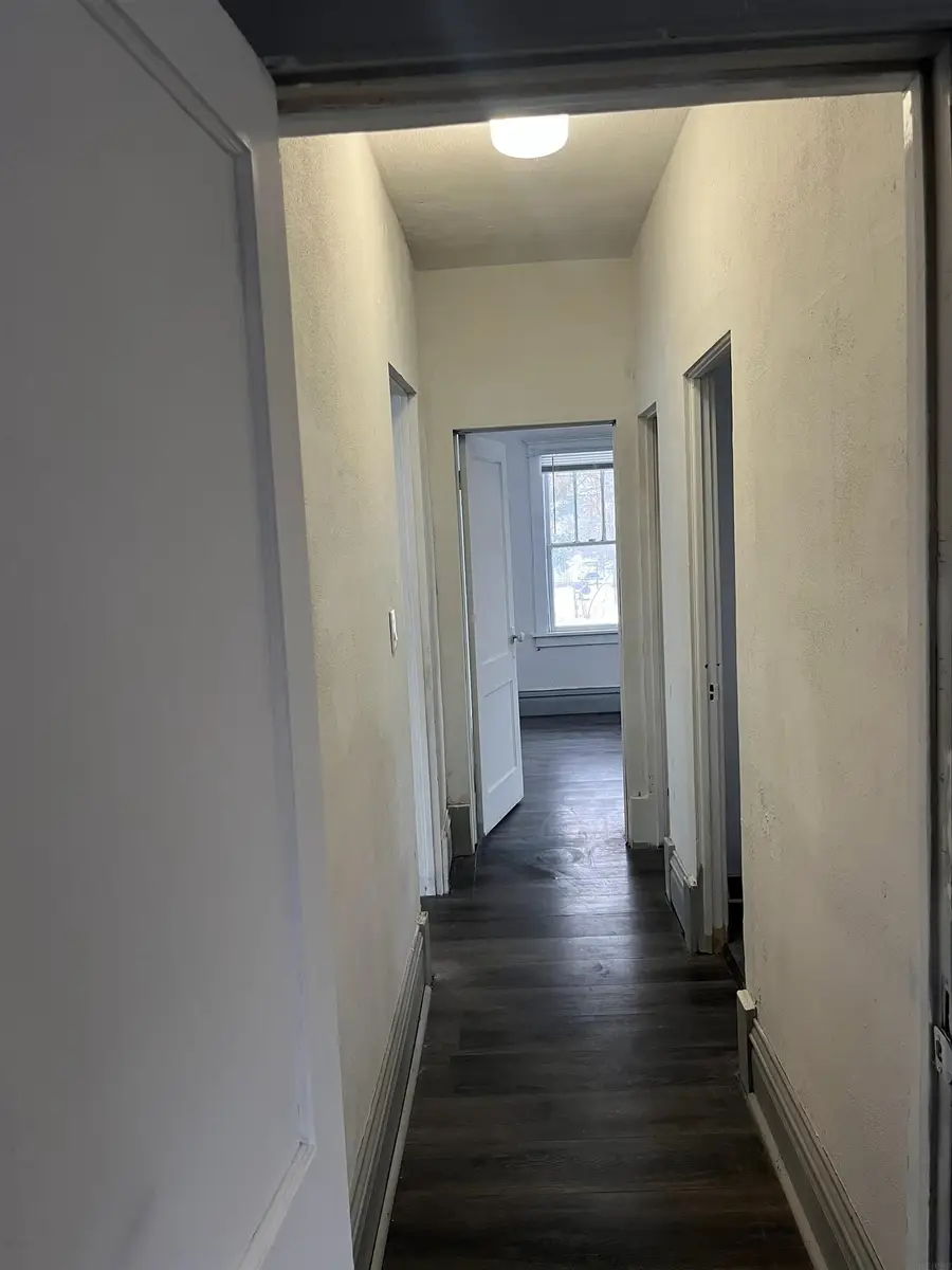 2421 E 4th Street, Waterloo, IA 50703 - Image #3