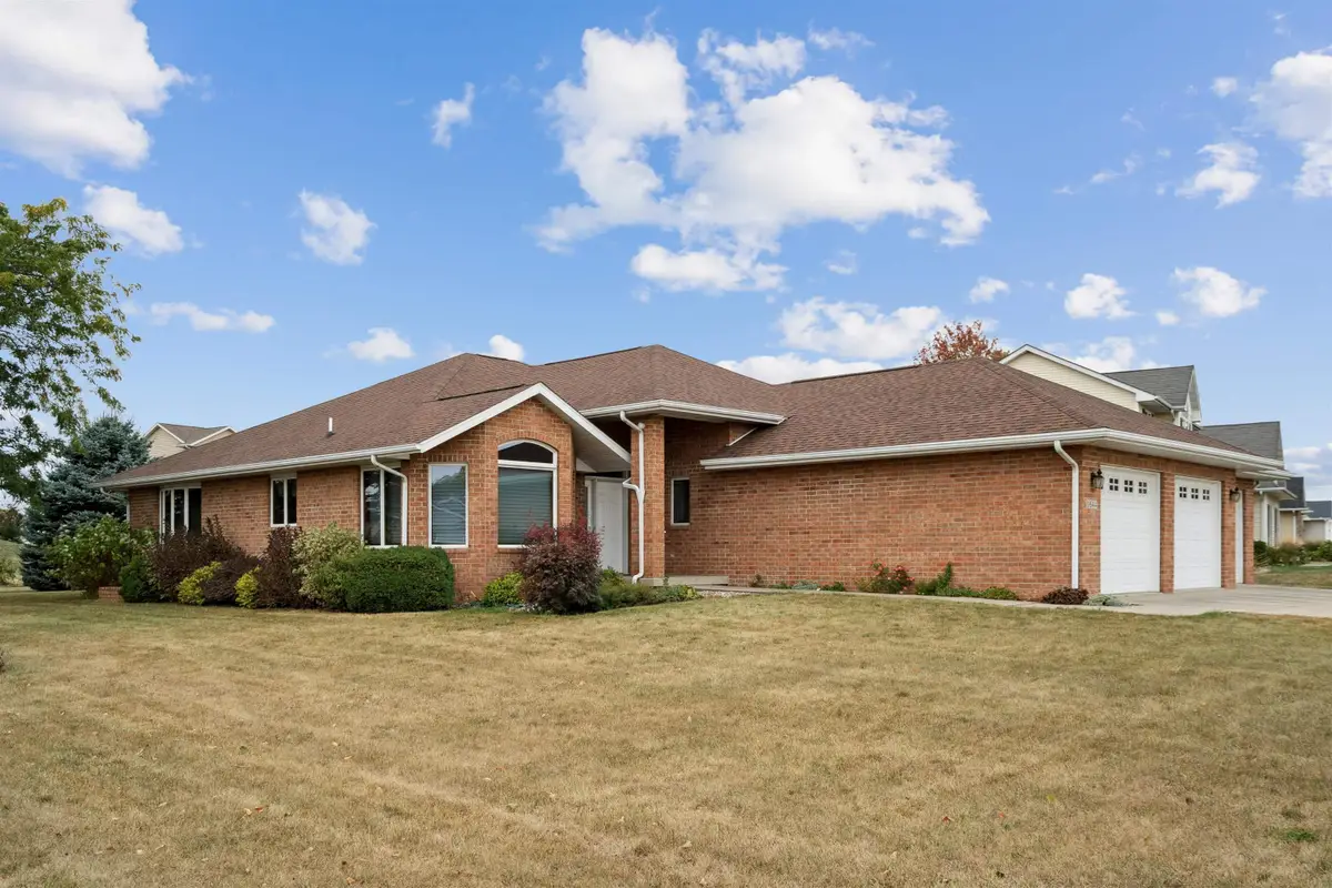 1644 Killarney Drive, Jesup, IA 50648 - Image #1