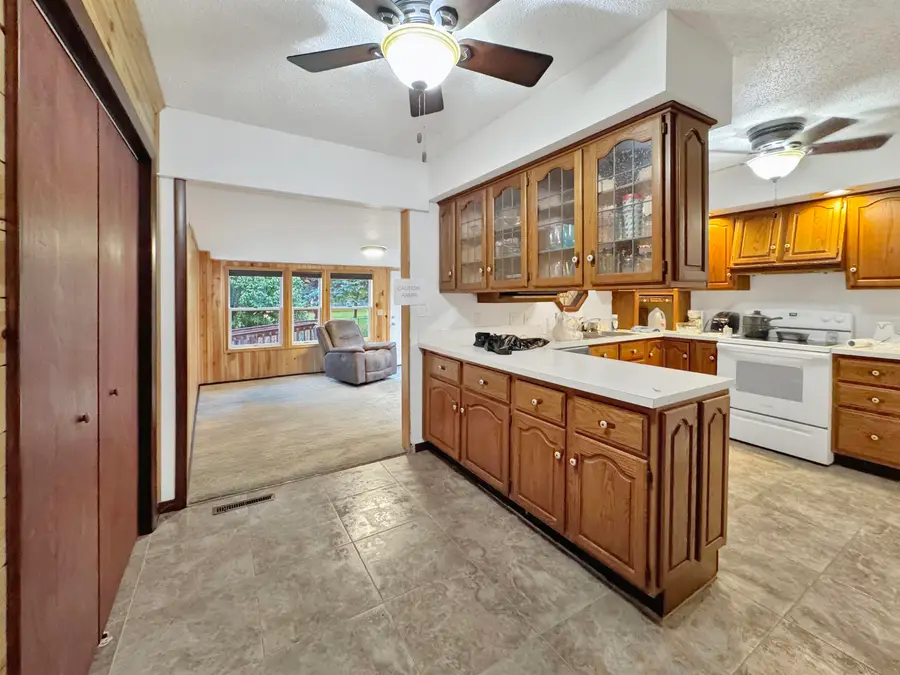 103 Pershing Avenue, Lincoln, IA 50652 - Image #3