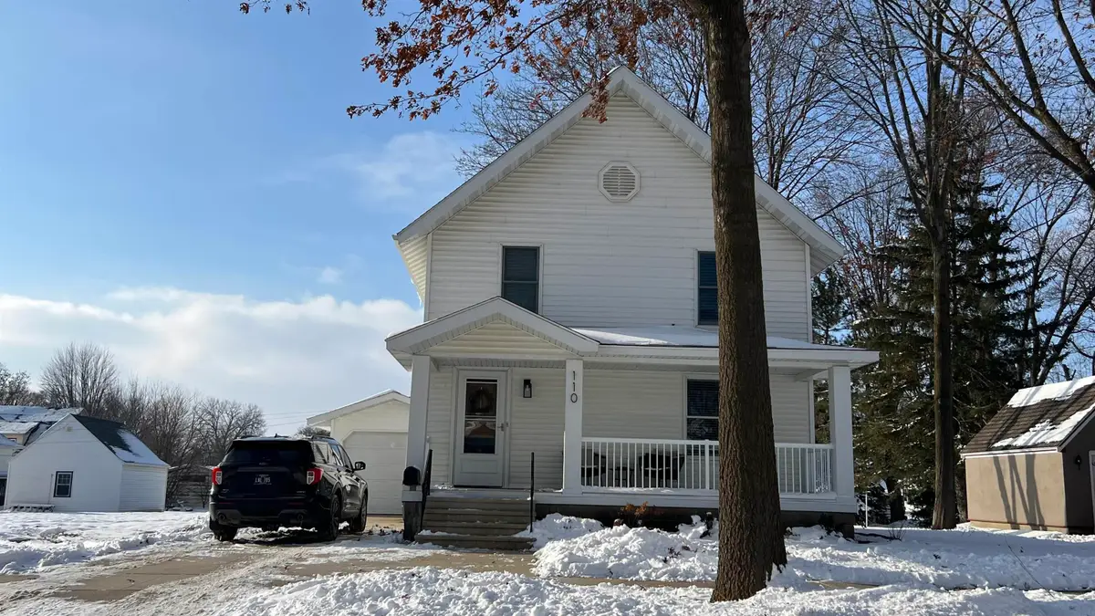 110 N Maple Avenue, New Hampton, IA 50659 - Image #1