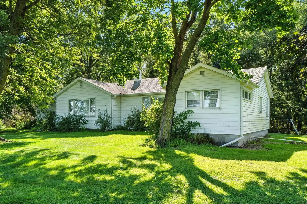 1921 235th Street, New Hampton, IA 50659 - Image #1